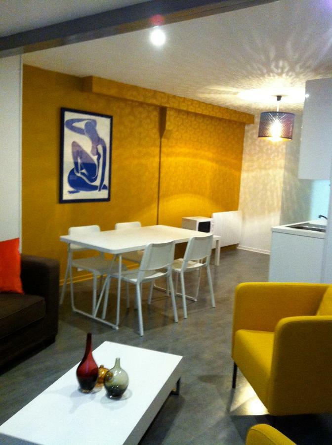 Bel Appartement Au Coeur Du Centre Historique Bourges Exteriör bild